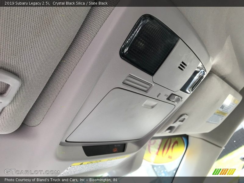 Crystal Black Silica / Slate Black 2019 Subaru Legacy 2.5i