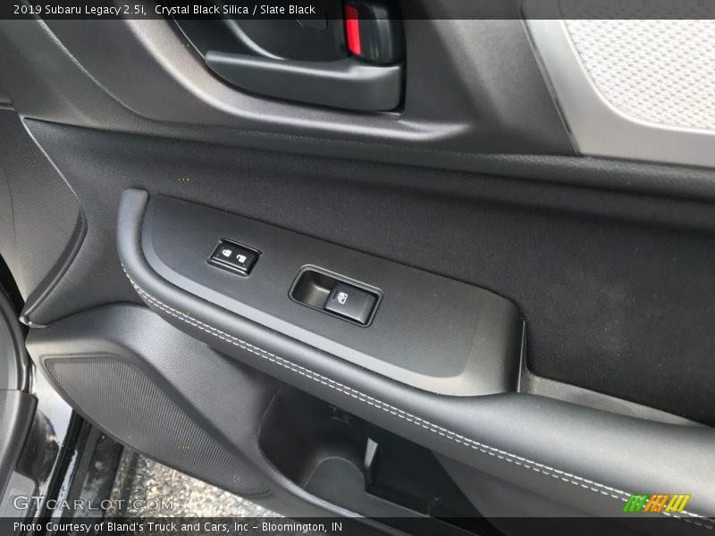 Crystal Black Silica / Slate Black 2019 Subaru Legacy 2.5i