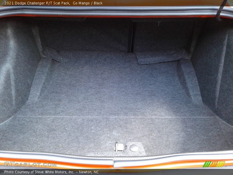  2021 Challenger R/T Scat Pack Trunk