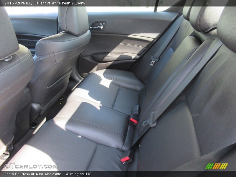 Bellanova White Pearl / Ebony 2016 Acura ILX