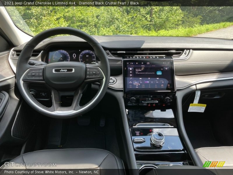 Diamond Black Crystal Pearl / Black 2021 Jeep Grand Cherokee L Limited 4x4