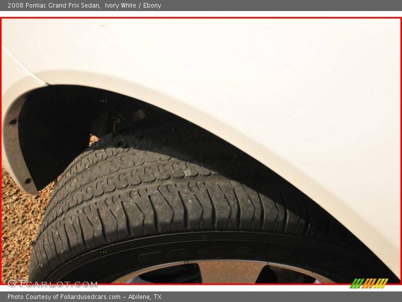 Ivory White / Ebony 2008 Pontiac Grand Prix Sedan