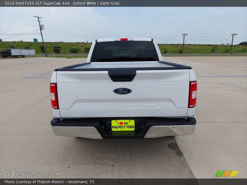 Oxford White / Earth Gray 2019 Ford F150 XLT SuperCab 4x4