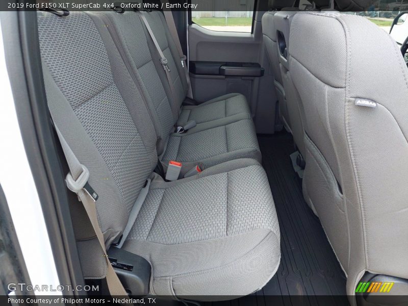 Oxford White / Earth Gray 2019 Ford F150 XLT SuperCab 4x4