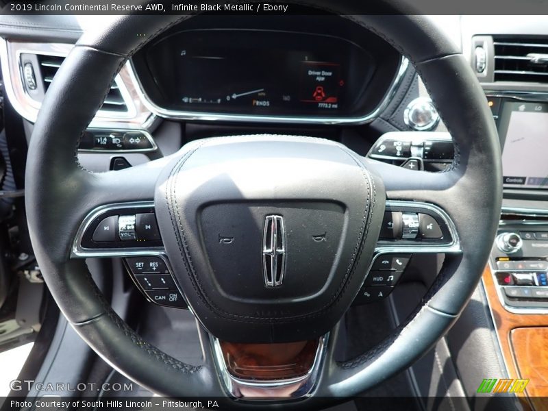  2019 Continental Reserve AWD Steering Wheel
