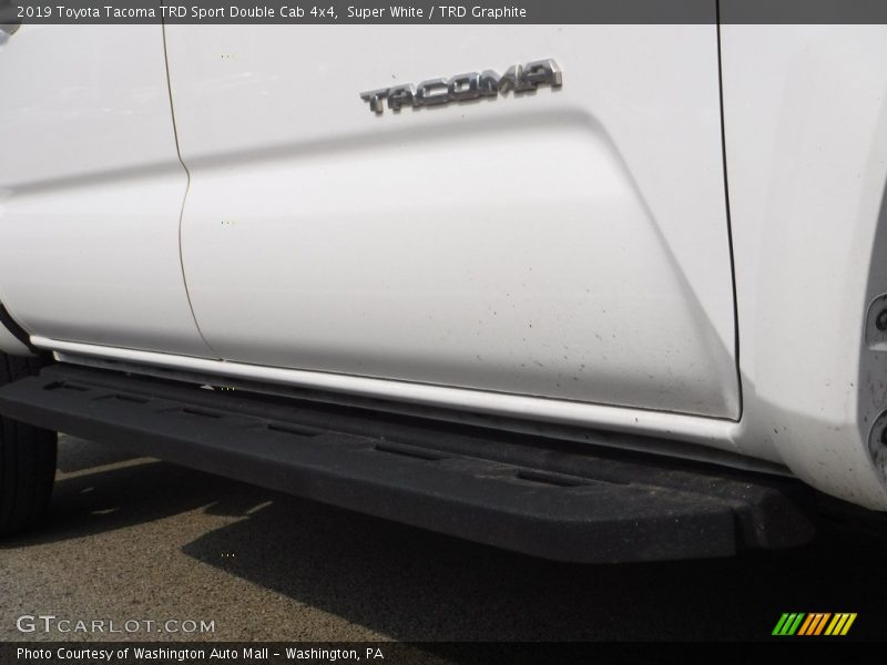 Super White / TRD Graphite 2019 Toyota Tacoma TRD Sport Double Cab 4x4