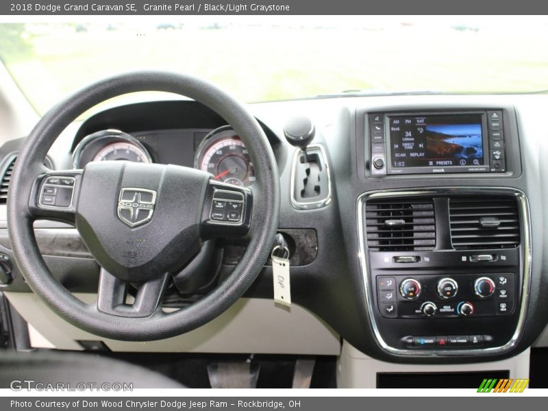 Granite Pearl / Black/Light Graystone 2018 Dodge Grand Caravan SE