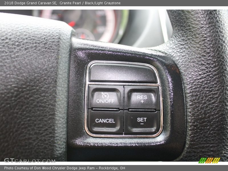Granite Pearl / Black/Light Graystone 2018 Dodge Grand Caravan SE
