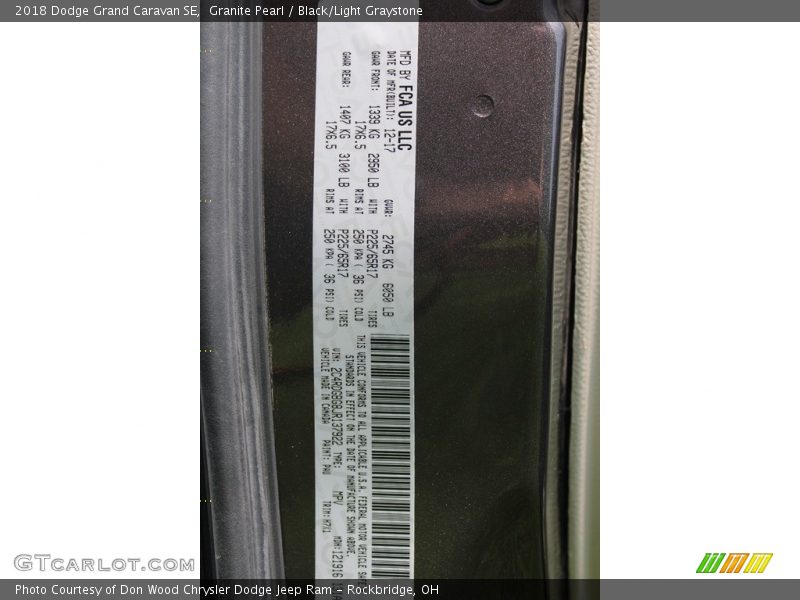 Granite Pearl / Black/Light Graystone 2018 Dodge Grand Caravan SE