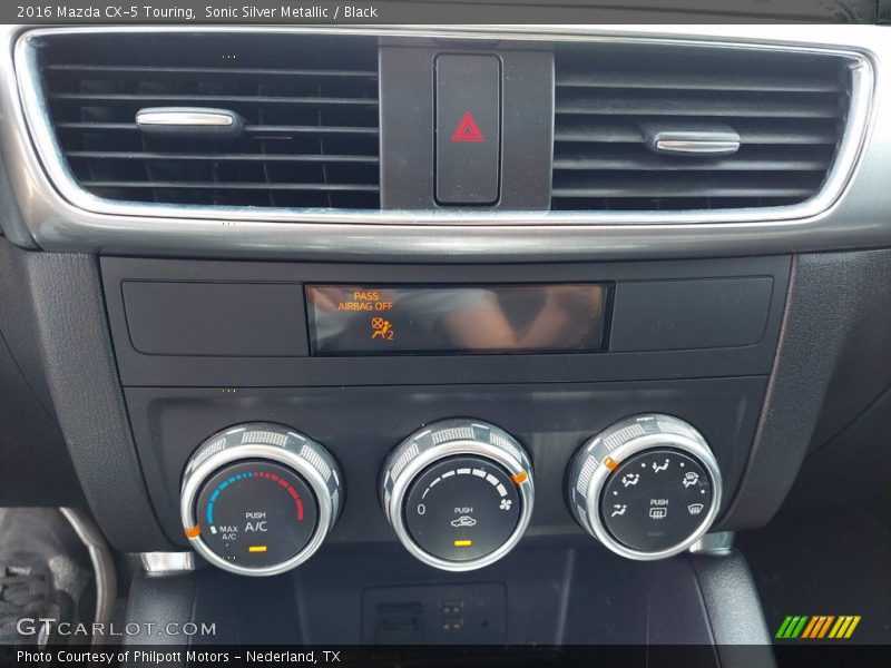 Sonic Silver Metallic / Black 2016 Mazda CX-5 Touring