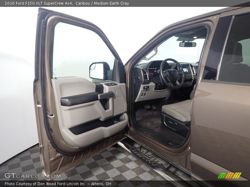Caribou / Medium Earth Gray 2016 Ford F150 XLT SuperCrew 4x4