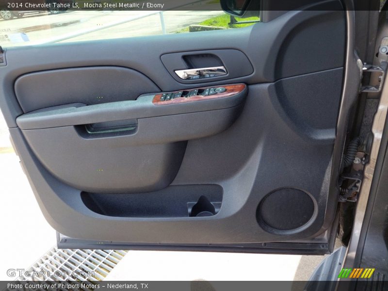 Door Panel of 2014 Tahoe LS