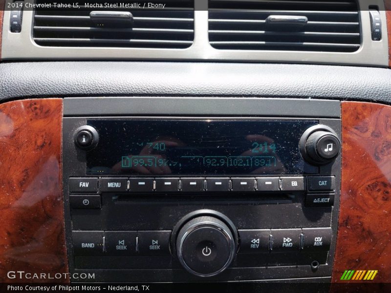 Controls of 2014 Tahoe LS