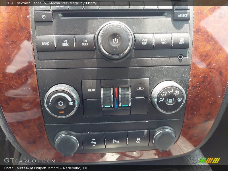 Controls of 2014 Tahoe LS