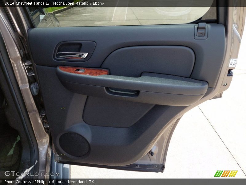 Door Panel of 2014 Tahoe LS