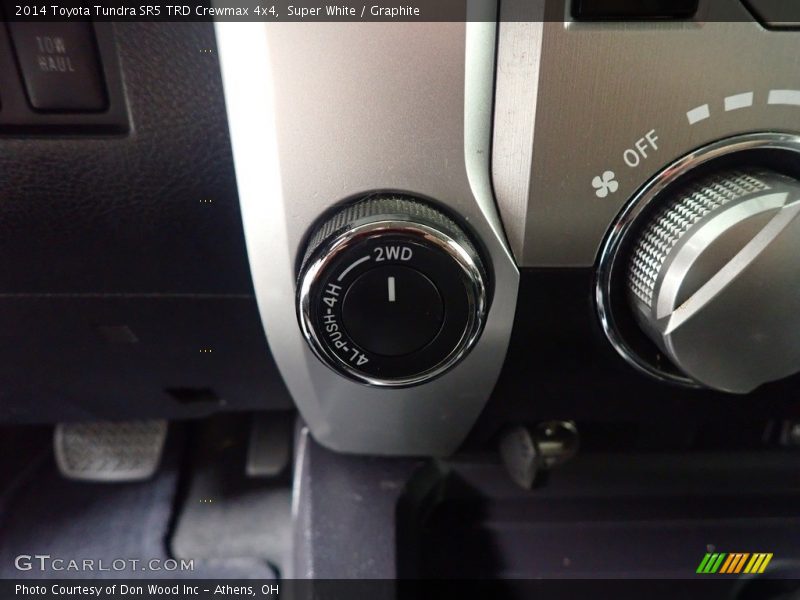 Super White / Graphite 2014 Toyota Tundra SR5 TRD Crewmax 4x4