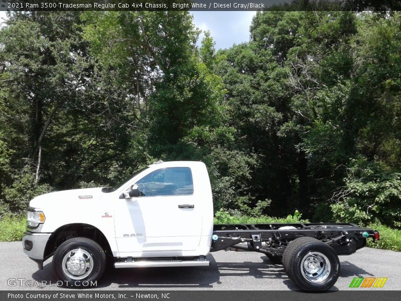  2021 3500 Tradesman Regular Cab 4x4 Chassis Bright White