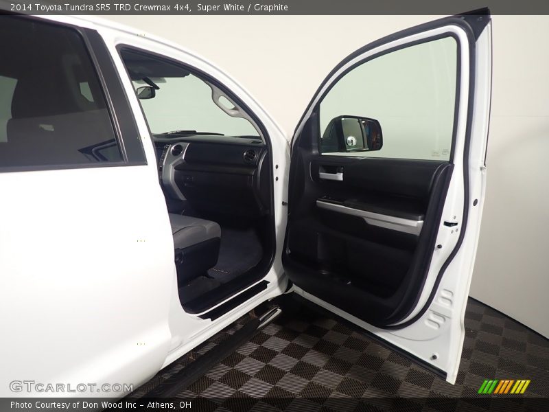 Super White / Graphite 2014 Toyota Tundra SR5 TRD Crewmax 4x4