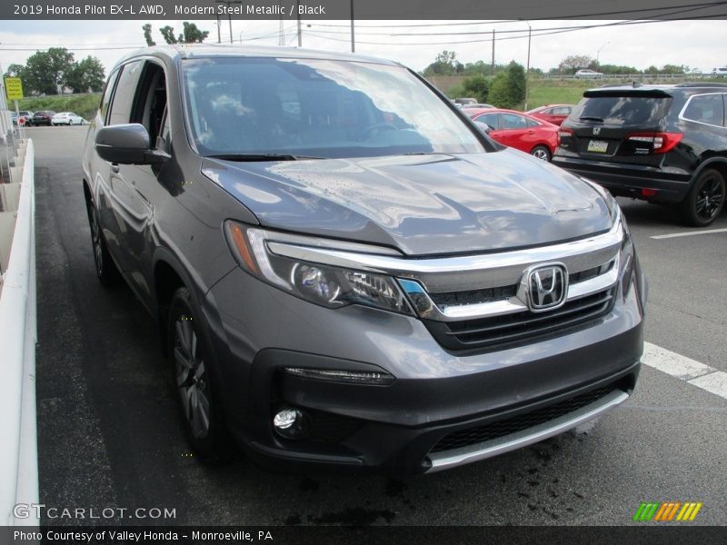 Modern Steel Metallic / Black 2019 Honda Pilot EX-L AWD