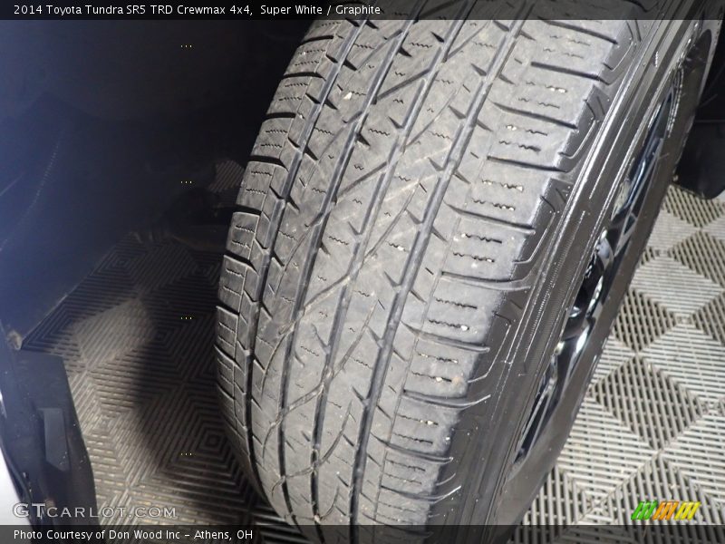 Super White / Graphite 2014 Toyota Tundra SR5 TRD Crewmax 4x4