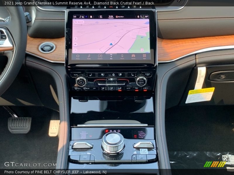 Controls of 2021 Grand Cherokee L Summit Reserve 4x4