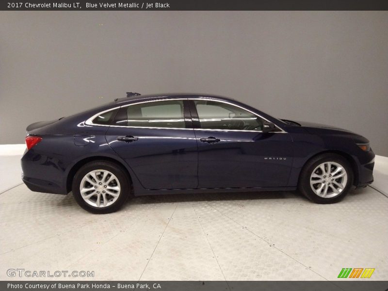 Blue Velvet Metallic / Jet Black 2017 Chevrolet Malibu LT