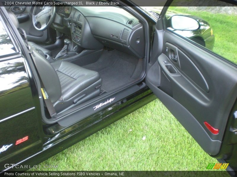 Black / Ebony Black 2004 Chevrolet Monte Carlo Supercharged SS