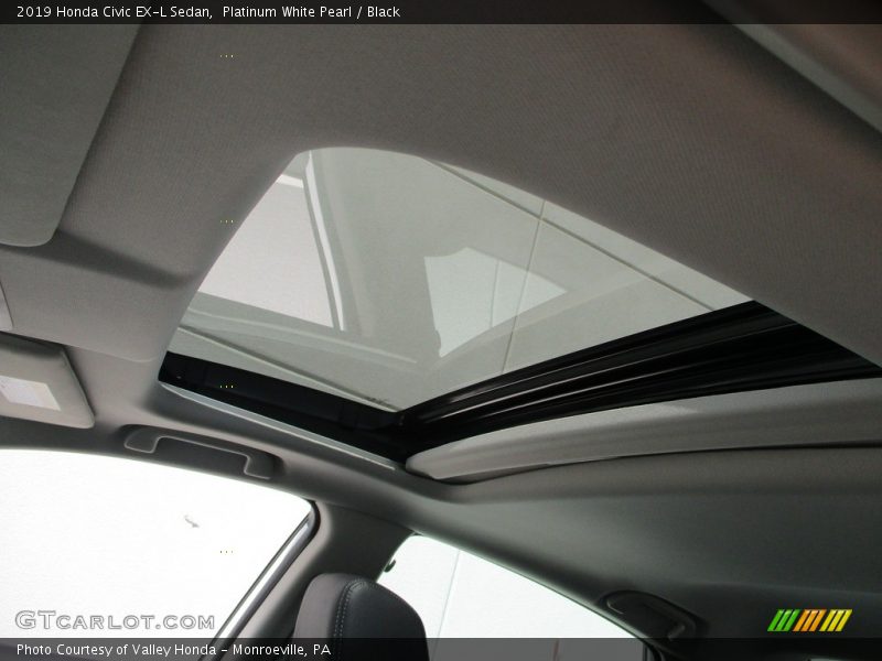 Platinum White Pearl / Black 2019 Honda Civic EX-L Sedan