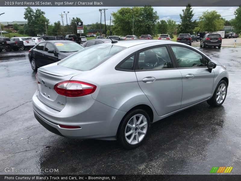 Ingot Silver / Charcoal Black 2019 Ford Fiesta SE Sedan