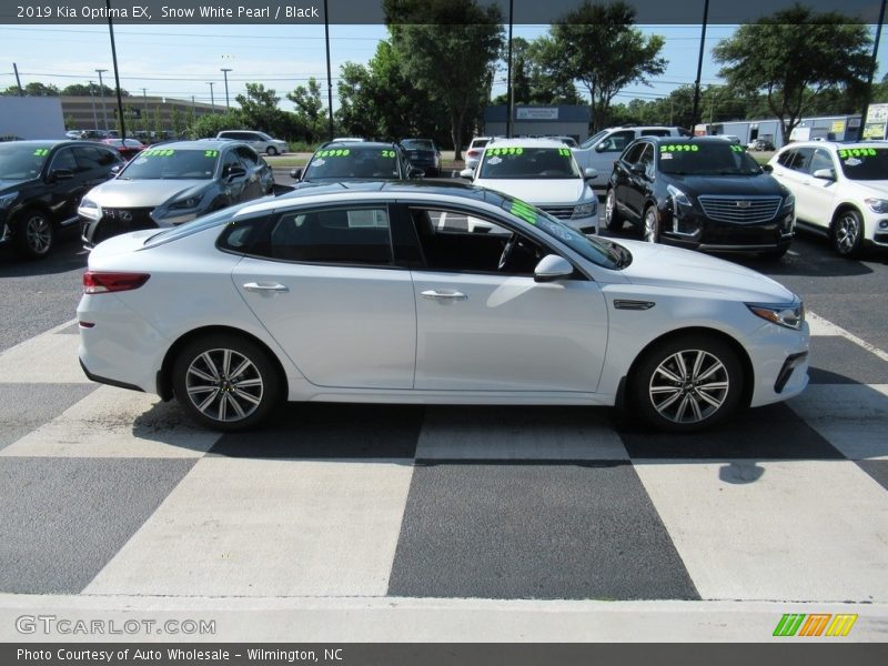 Snow White Pearl / Black 2019 Kia Optima EX