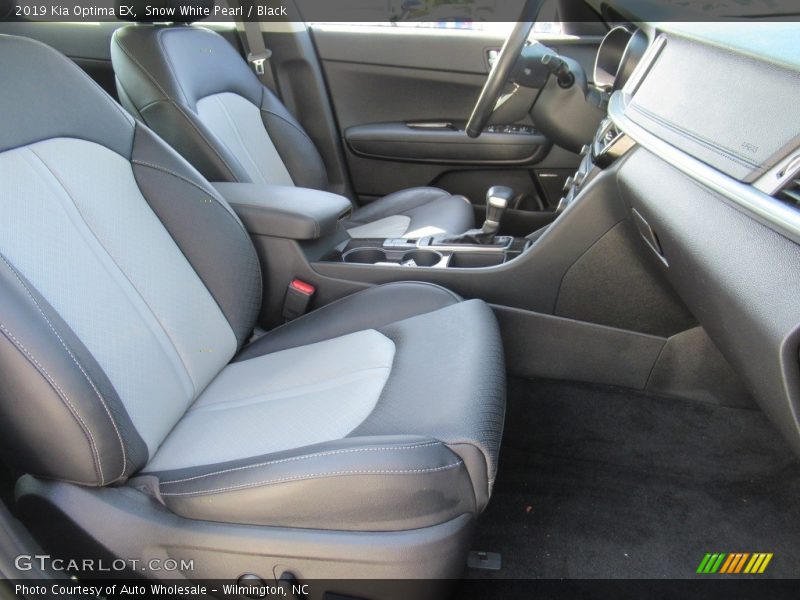 Snow White Pearl / Black 2019 Kia Optima EX