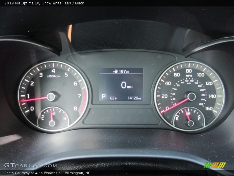 Snow White Pearl / Black 2019 Kia Optima EX