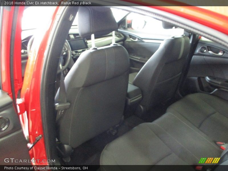 Rallye Red / Black 2018 Honda Civic EX Hatchback