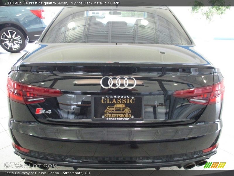 Mythos Black Metallic / Black 2018 Audi S4 Prestige quattro Sedan