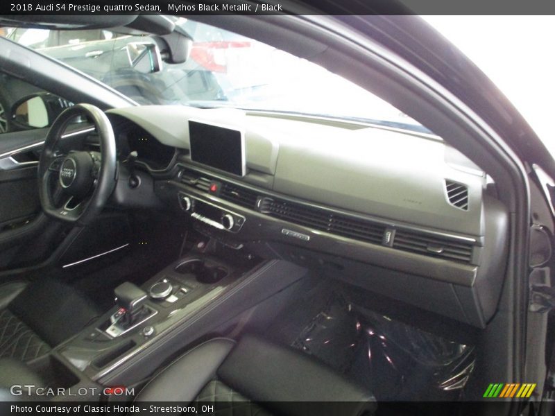 Mythos Black Metallic / Black 2018 Audi S4 Prestige quattro Sedan