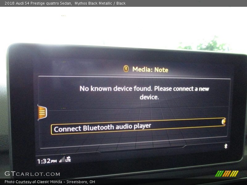 Mythos Black Metallic / Black 2018 Audi S4 Prestige quattro Sedan
