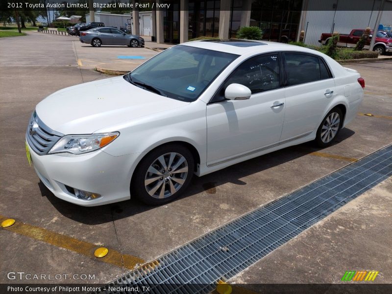 Blizzard White Pearl / Ivory 2012 Toyota Avalon Limited