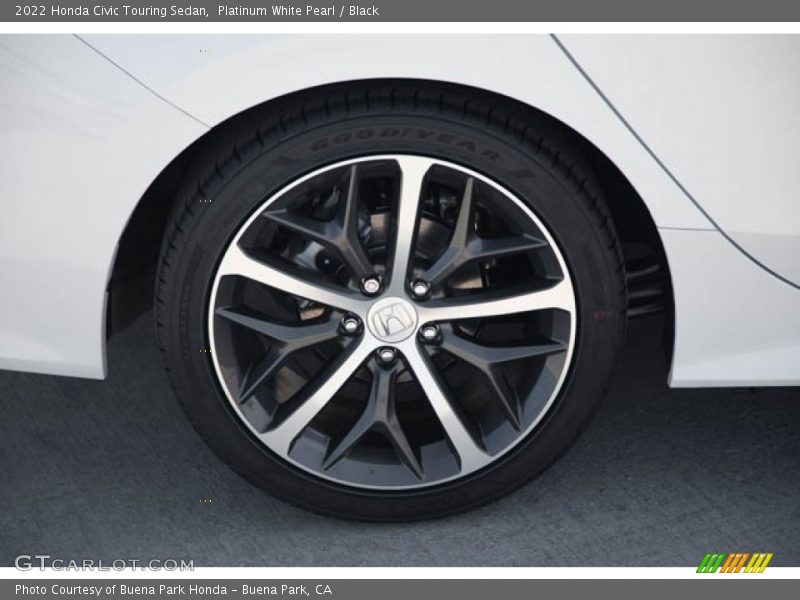 Platinum White Pearl / Black 2022 Honda Civic Touring Sedan