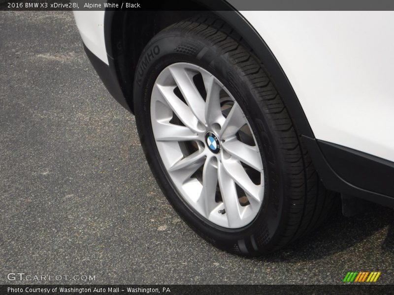 Alpine White / Black 2016 BMW X3 xDrive28i