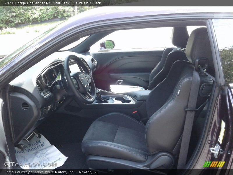 Hellraisin / Black 2021 Dodge Challenger R/T Scat Pack