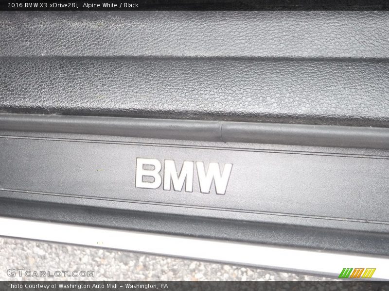 Alpine White / Black 2016 BMW X3 xDrive28i
