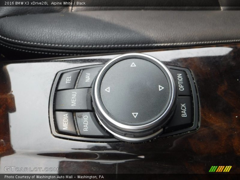 Alpine White / Black 2016 BMW X3 xDrive28i