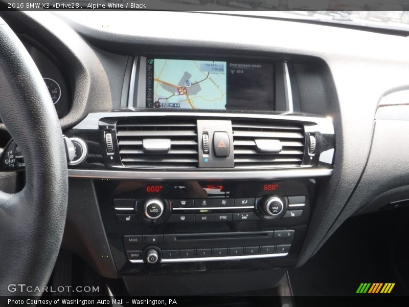 Alpine White / Black 2016 BMW X3 xDrive28i