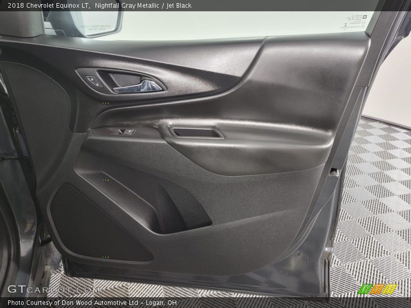 Nightfall Gray Metallic / Jet Black 2018 Chevrolet Equinox LT