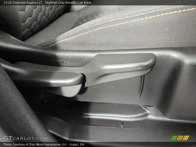 Nightfall Gray Metallic / Jet Black 2018 Chevrolet Equinox LT