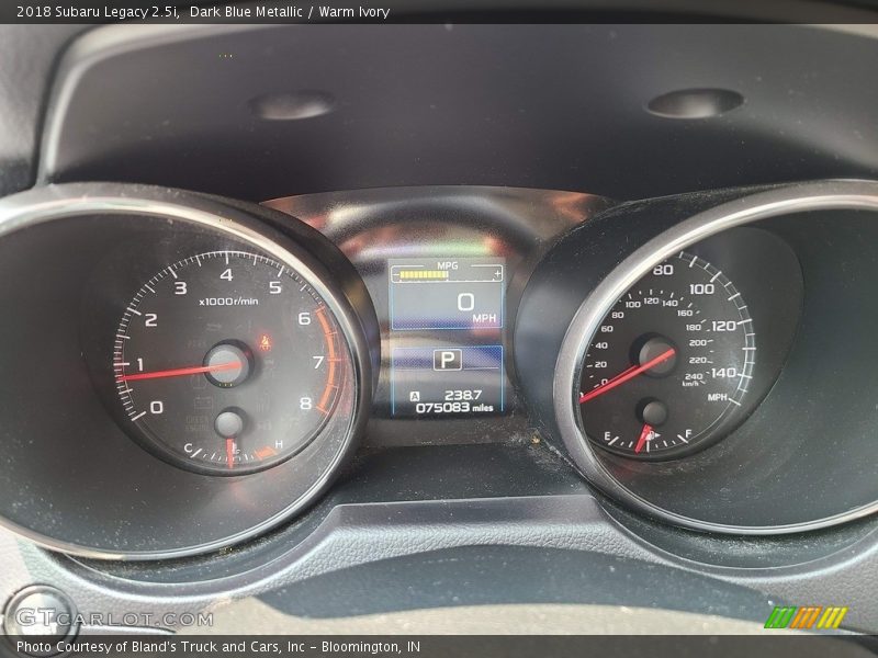 Dark Blue Metallic / Warm Ivory 2018 Subaru Legacy 2.5i