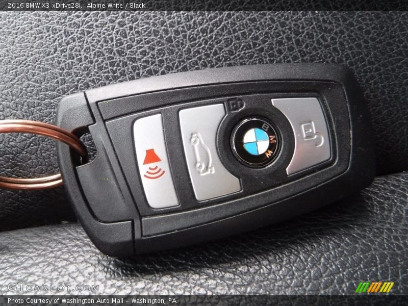 Alpine White / Black 2016 BMW X3 xDrive28i