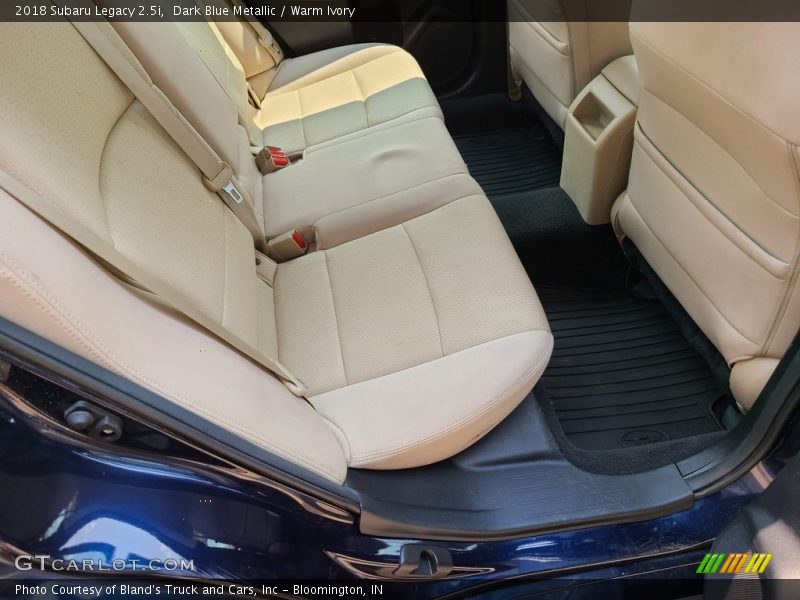 Dark Blue Metallic / Warm Ivory 2018 Subaru Legacy 2.5i
