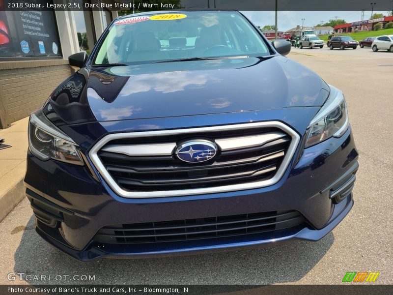 Dark Blue Metallic / Warm Ivory 2018 Subaru Legacy 2.5i