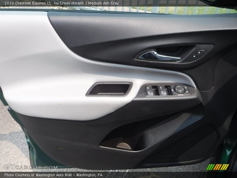 Ivy Green Metallic / Medium Ash Gray 2019 Chevrolet Equinox LS